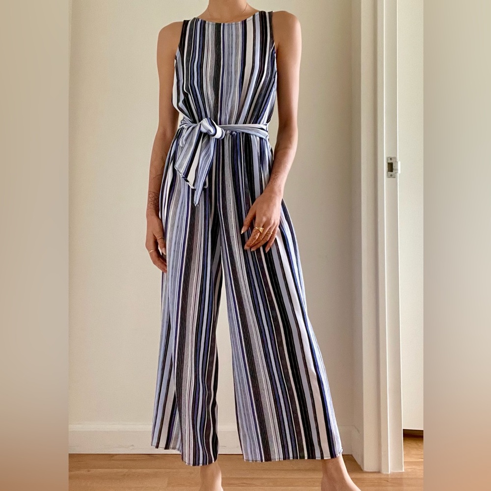 Striped blue sleeveless jumpsuit